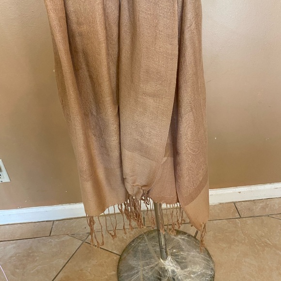 Pashmina Tan Fringe Wrap Scarf - Picture 3 of 7